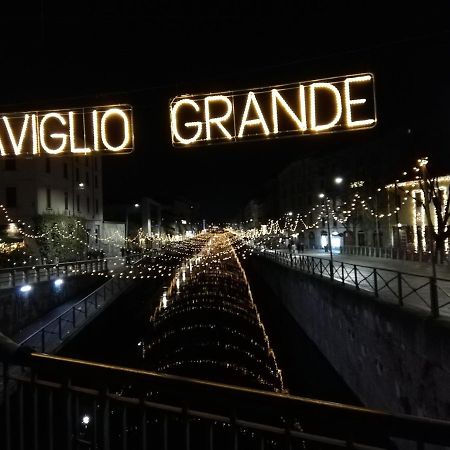 Charming Apartment On The Darsena Navigli - Pulizia Eccezionale ミラノ エクステリア 写真