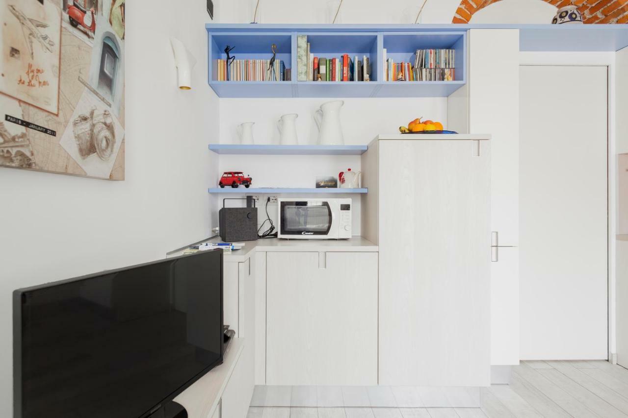 Charming Apartment On The Darsena Navigli - Pulizia Eccezionale ミラノ エクステリア 写真