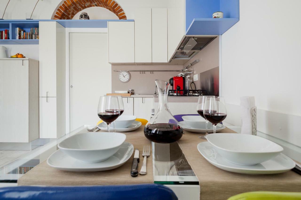 Charming Apartment On The Darsena Navigli - Pulizia Eccezionale ミラノ エクステリア 写真