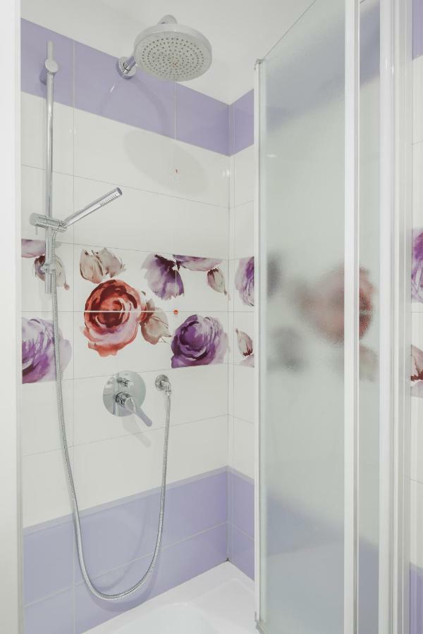 Charming Apartment On The Darsena Navigli - Pulizia Eccezionale ミラノ エクステリア 写真