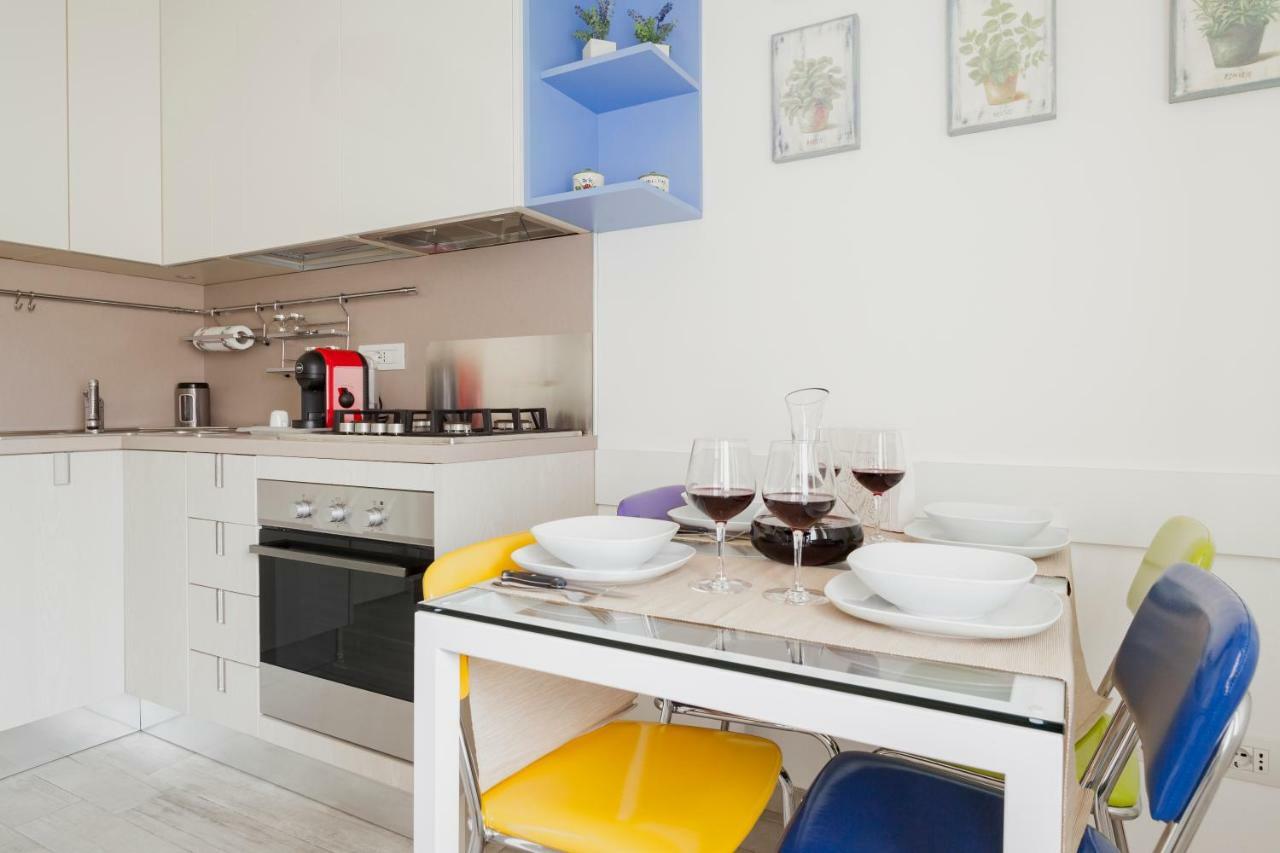 Charming Apartment On The Darsena Navigli - Pulizia Eccezionale ミラノ エクステリア 写真