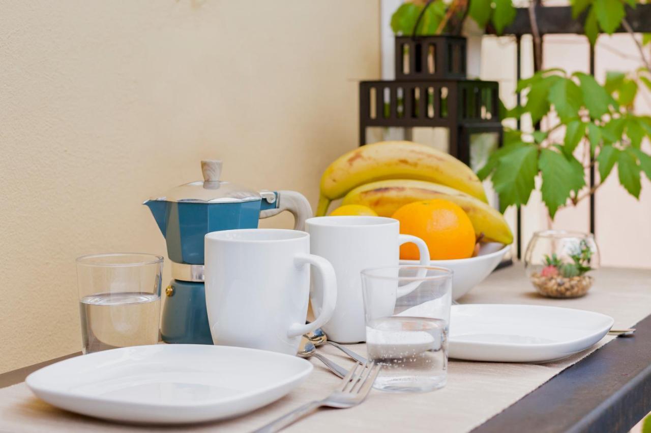 Charming Apartment On The Darsena Navigli - Pulizia Eccezionale ミラノ エクステリア 写真